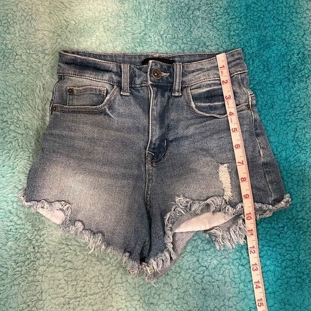 🔥Kendall + Kalie Denim Blue Women's Shorts🔥 - Picture 6 of 7